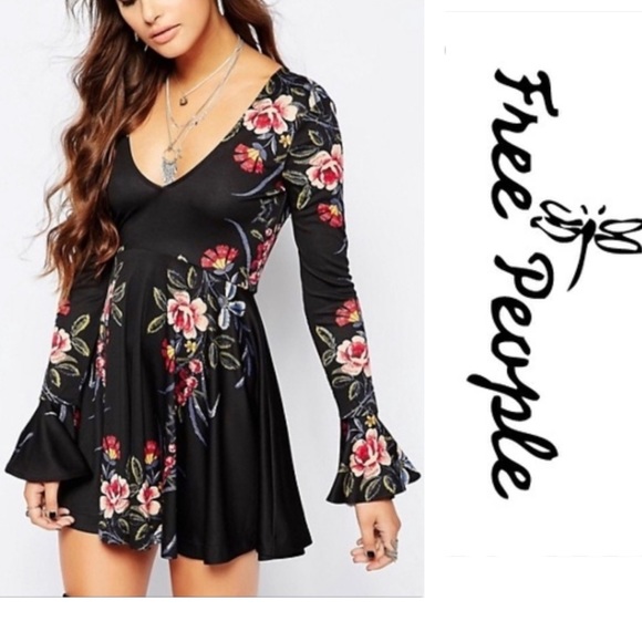 Free People Fit Flare Short Black Open Back Bell Sleeve Floral Dress Size S - Picture 13 of 13